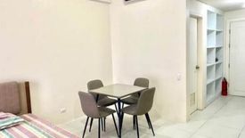 1 Bedroom Condo for rent in Twin Oaks Place, Wack-Wack Greenhills, Metro Manila near MRT-3 Shaw Boulevard