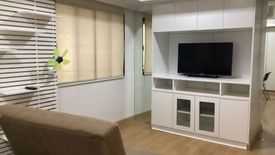 1 Bedroom Condo for rent in Forbeswood Heights, Bagong Tanyag, Metro Manila