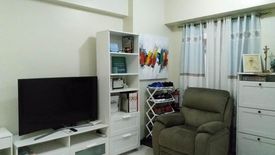 2 Bedroom Hotel / Resort for rent in Zinnia Towers, Katipunan, Metro Manila near LRT-1 Roosevelt