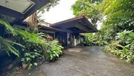 7 Bedroom House for sale in LOYOLA GRAND VILLAS, Ramon Magsaysay, Metro Manila near LRT-1 Roosevelt