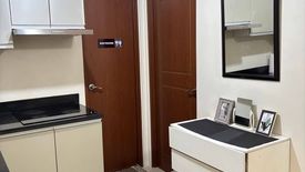 1 Bedroom Condo for sale in San Lorenzo, Metro Manila