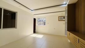 3 Bedroom Townhouse for sale in Central, Metro Manila