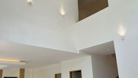 7 Bedroom House for sale in Commonwealth, Metro Manila