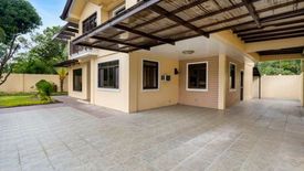 5 Bedroom House for sale in Alabang, Metro Manila