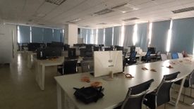 Shophouse for rent in Paligsahan, Metro Manila