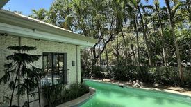 5 Bedroom Townhouse for sale in New Alabang Village, Metro Manila