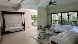 5 Bedroom Townhouse for sale in New Alabang Village, Metro Manila