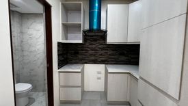 4 Bedroom Townhouse for sale in Kamuning, Metro Manila near MRT-3 Kamuning