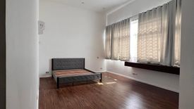 5 Bedroom Townhouse for rent in BF Homes, Metro Manila