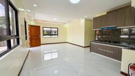 4 Bedroom House for sale in Pilar, Metro Manila