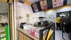 Commercial for rent in Urdaneta, Metro Manila near MRT-3 Buendia