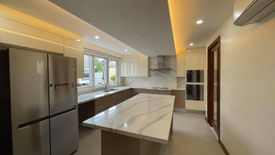 6 Bedroom House for sale in McKinley Hill, Metro Manila