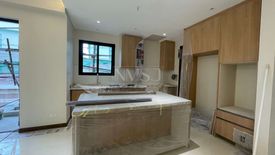 5 Bedroom Townhouse for sale in Mariana, Metro Manila near LRT-2 Gilmore