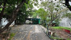 House for sale in Santa Cruz, Metro Manila near LRT-1 Tayuman