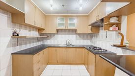 2 Bedroom Condo for sale in Bel-Air, Metro Manila