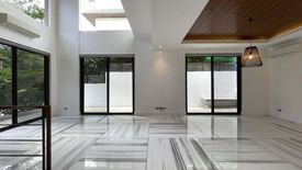 5 Bedroom House for rent in McKinley Hill, Metro Manila