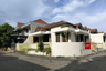 Rumah dijual dengan 4 kamar tidur di Sambikerep, Jawa Timur