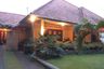 Rumah dijual dengan 4 kamar tidur di Dago, Jawa Barat
