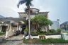 4 Bedroom House for sale in Sambikerep, East Java