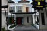 4 Bedroom House for sale in Harjamukti, West Java