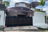 Rumah dijual dengan 3 kamar tidur di Seminyak, Bali