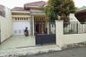 Townhouse dijual dengan 4 kamar tidur di Tanjung Barat, Jakarta