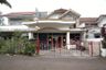 Rumah dijual dengan 5 kamar tidur di Cigadung, Jawa Barat
