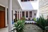 5 Bedroom House for sale in Cinunuk, West Java