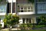 5 Bedroom Townhouse for rent in Duri Kosambi, Jakarta