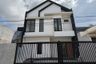 Rumah dijual dengan 5 kamar tidur di Kalisari, Jawa Timur