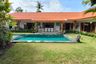 Villa dijual dengan 4 kamar tidur di Abianbase, Bali