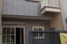 Rumah dijual dengan 4 kamar tidur di Kalisari, Jawa Timur