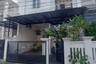 Rumah dijual dengan 4 kamar tidur di Pondok Kelapa, Jakarta