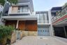 Rumah disewa dengan 4 kamar tidur di Bintaro, Jakarta
