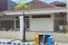 Rumah dijual dengan 4 kamar tidur di Kendangsari, Jawa Timur