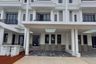 Rumah dijual dengan 5 kamar tidur di Pinang, Banten