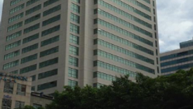 Office for rent in Urdaneta, Metro Manila near MRT-3 Buendia