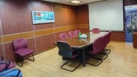 Office for rent in Urdaneta, Metro Manila near MRT-3 Buendia
