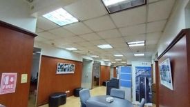 Office for rent in Urdaneta, Metro Manila near MRT-3 Buendia