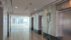 Office for rent in Urdaneta, Metro Manila near MRT-3 Buendia