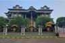 Rumah dijual dengan 10 kamar tidur di Ciracas, Jakarta