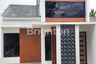 2 Bedroom House for sale in Mulyaharja, West Java