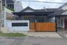 Rumah dijual dengan 2 kamar tidur di Cikole, Jawa Barat