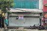 Ruang retail dijual dengan  di Pradah Kali Kendal, Jawa Timur