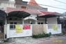 Rumah disewa dengan 3 kamar tidur di Gunung Anyar, Jawa Timur