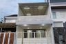 5 Bedroom House for sale in Kalisari, East Java