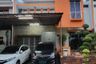 Rumah dijual dengan 4 kamar tidur di Kalideres, Jakarta