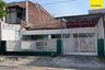 Rumah dijual dengan 4 kamar tidur di Dukuh Kupang, Jawa Timur