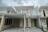 Rumah dijual dengan 4 kamar tidur di Keputih, Jawa Timur