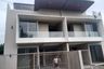 Rumah dijual dengan 4 kamar tidur di Citarum, Jawa Barat